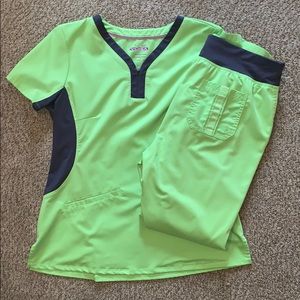 Healing Hands Purple Label Scrub Set